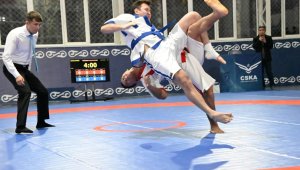 Сохраняя победные традиции