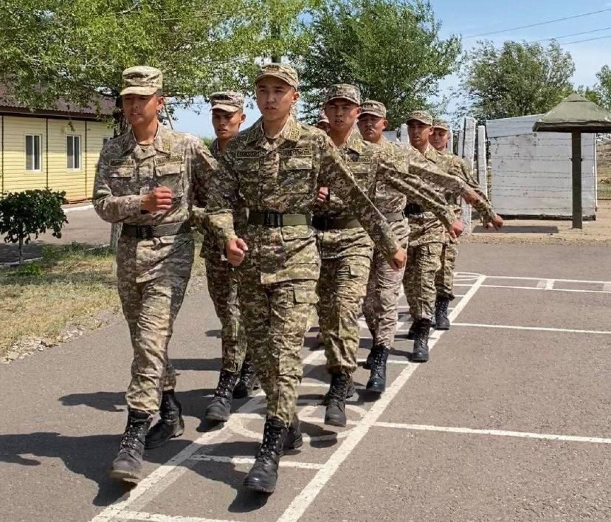 Фото солдат казахстанской армии