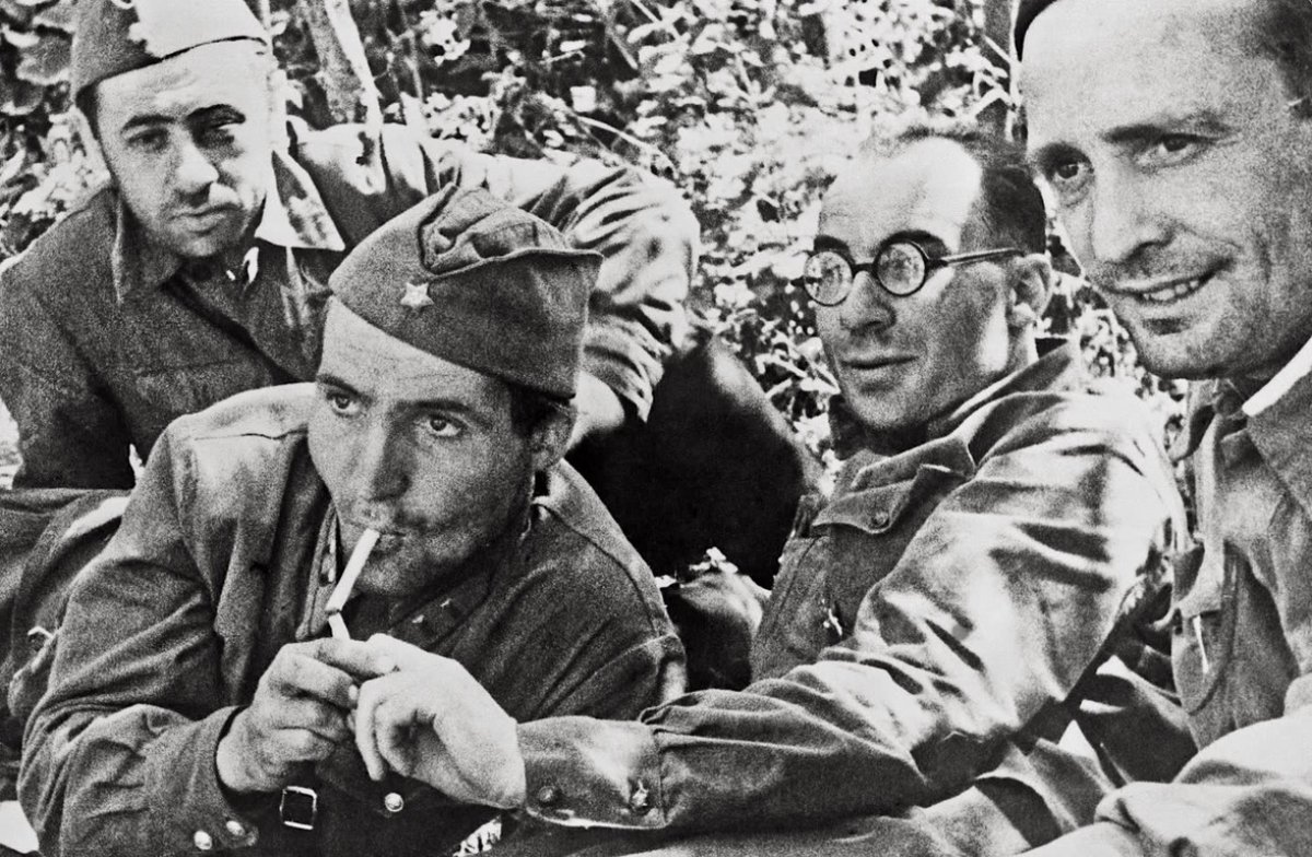 Фото: военные корреспонденты, 1942 г. ТАСС.