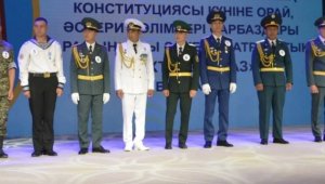 Матрос ракетно-артиллерийского корабля «Қазақстан» победил в конкурсе «Рухты сарбаз»