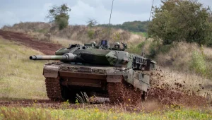 Бундесвер получил последний танк Leopard 2A7V