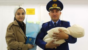 20-миллионный казахстанец родился в семье офицера Вооруженных сил