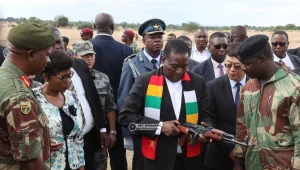Китай передал военную помощь Зимбабве на 28 миллионов долларов