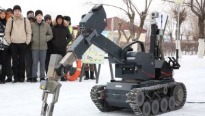 Разминирование и другие манипуляции: как в армии используют роботов?