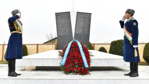 МИД РК: В Душанбе к Монументу казахских солдат возложили цветы