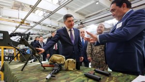 Премьер  посетил предприятие стрелково-пушечного вооружения в Уральске
