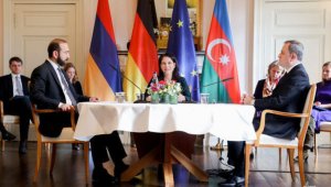 Мирные переговоры между Арменией и Азербайджаном проходят в Германии