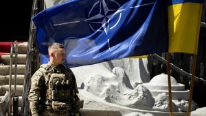 НАТО заявило, что войск альянса в Украине не будет, пока Киев этого не попросит