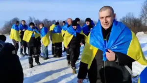 Украина и Россия впервые с февраля обменялись пленными